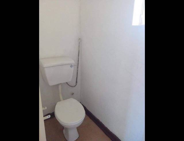 2 BEDROOM APARTMENT FOR SALE IN MMABATHO 2